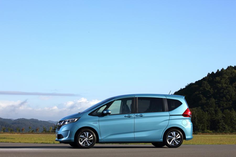  Honda Freed+ Hybrid 2016 года  (фото 20 из 22)